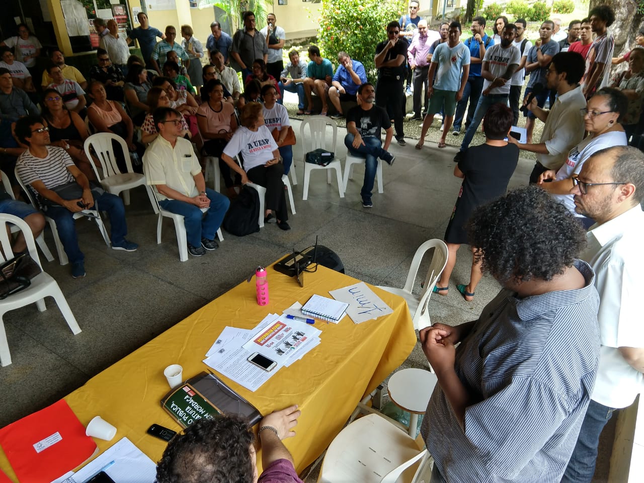 Professores da Uespi aprovam suspensão da greve depois de quatro semanas