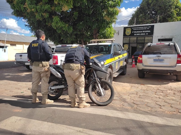 Prf Prende Motoristas Por Recepta O E Adultera O Em Rodovias Do Piau