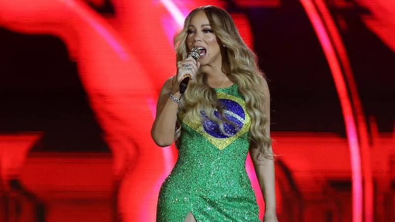 Vestindo O Brasil Mariah Carey Rouba A Cena No Palco Sunset Do Rock