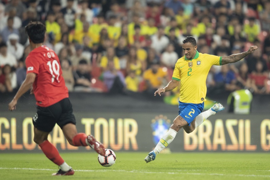 Seleção brasileira masculina agenda três amistosos em junho visando preparação para a Copa do Mundo