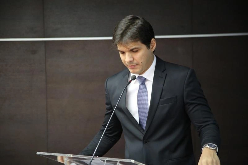 O juiz Washington bandeira