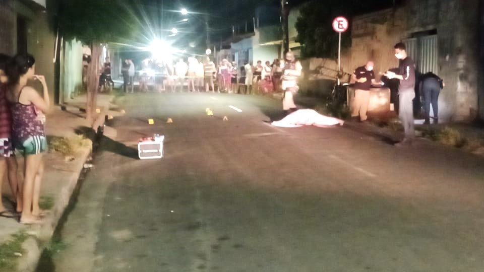 A vítima foi atingida por cerca de 5 disparos