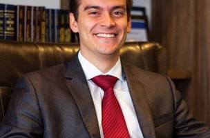 Advogado criminalista e professor de Direito do Centro Universitário de Brasília (CEUB), Víctor Quintiere (Foto: Divulgação)