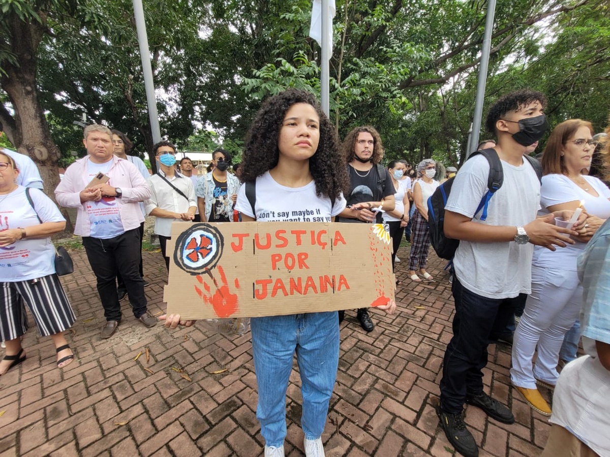 Homenagem à Janaína Bezerra
