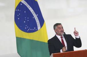 O ministro Paulo Pimenta tomou posse à frente da Secretaria de Comunicação Social (Foto: Valter Campanato/Agência Brasil)