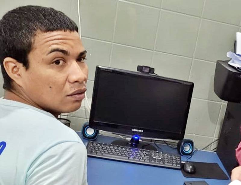 Travesti é Presa Suspeita De Mais De Dez Furtos Em Teresina Portal Az