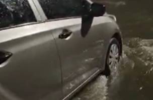 Zona Leste alagada durante forte chuva em Teresina (Foto: Reprodução/redes sociais)