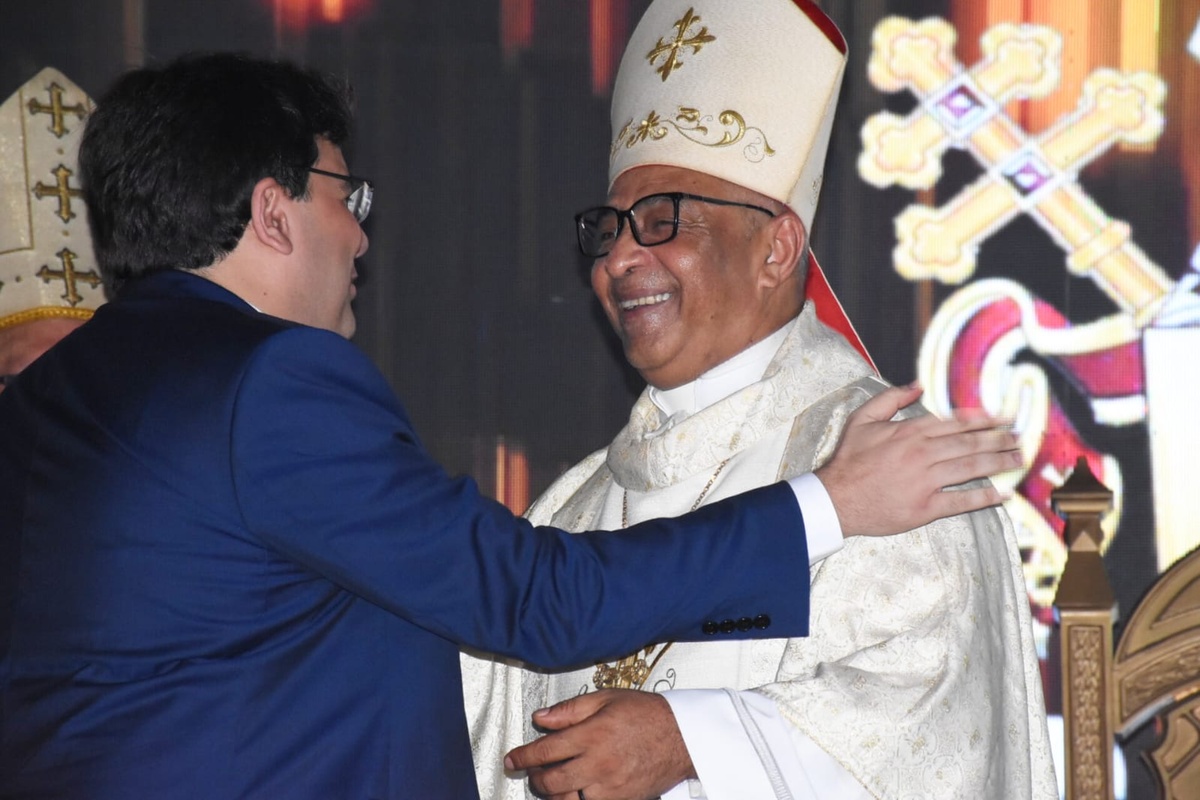 Rafael Fonteles e novo arcebispo de Teresina, Dom Juarez Marques