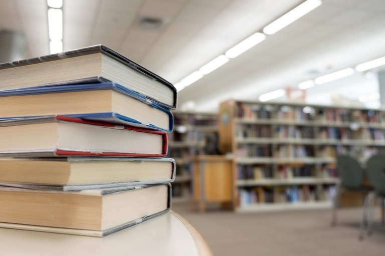 Mais livros: governo quer retomar políticas públicas para leitura