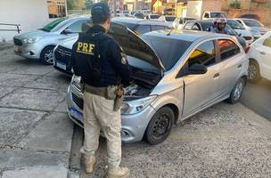 Homem é preso pelo crime de receptção (Foto: Polícia Rodoviária Federal)