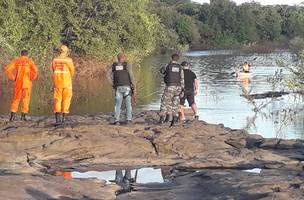 Resgate no Rio Longá (Foto: Polícia Militar)