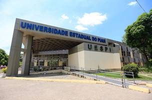 concurso (Foto: uespi)