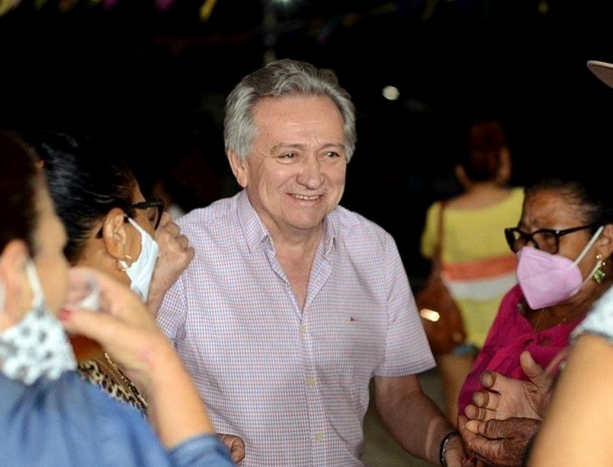Ex-prefeito Luís Coelho já foi até secretário de recursos minerais, agora é diretor  da maternidade Evangelina Rosa