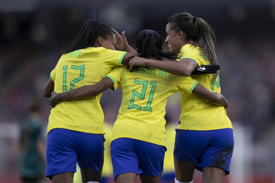 Ary Borges, Kerolin e Gabi Nunes e jogo contra o Panamá no mundial de 2019