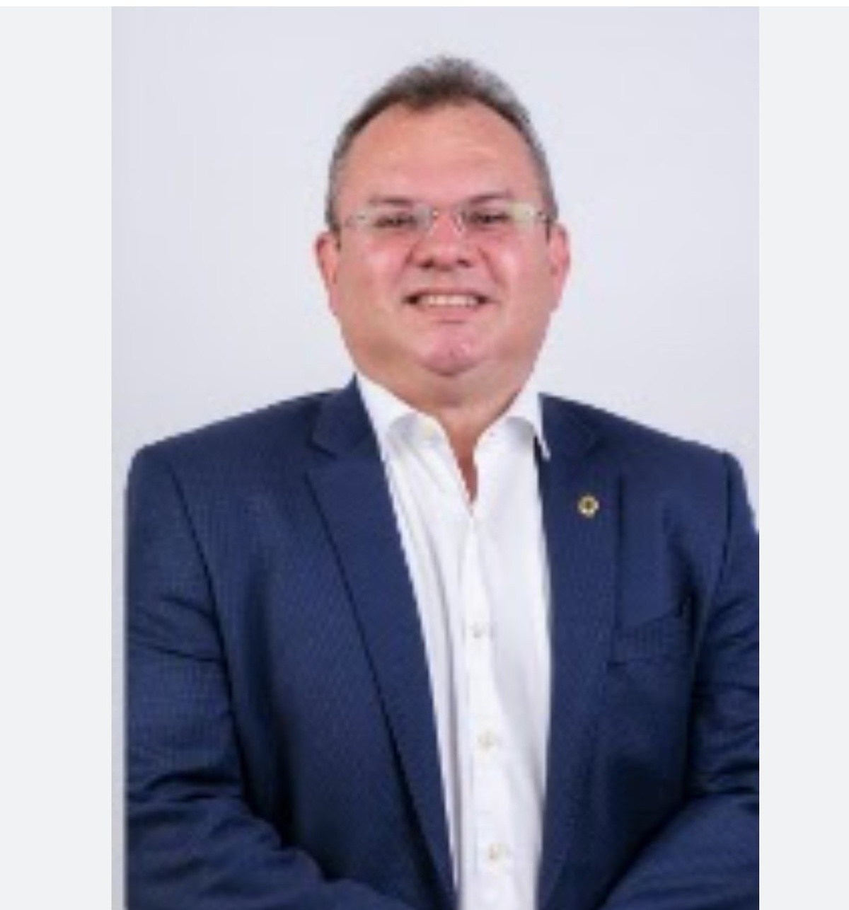 Coronel Nixon agora servindo ao gabinete do vice governador
