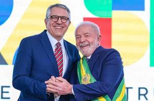 Após crise entre governo e Congresso com a declaração de Lira que chamou Padilha de "desafeto pessoal", o presidente Lula negou que esteja pensando em fazer reforma ministerial (Foto: RICARDO STUCKERT)