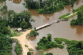 Polícia Federal destrói ponte que dava acesso à Terra Indígena no Pará
