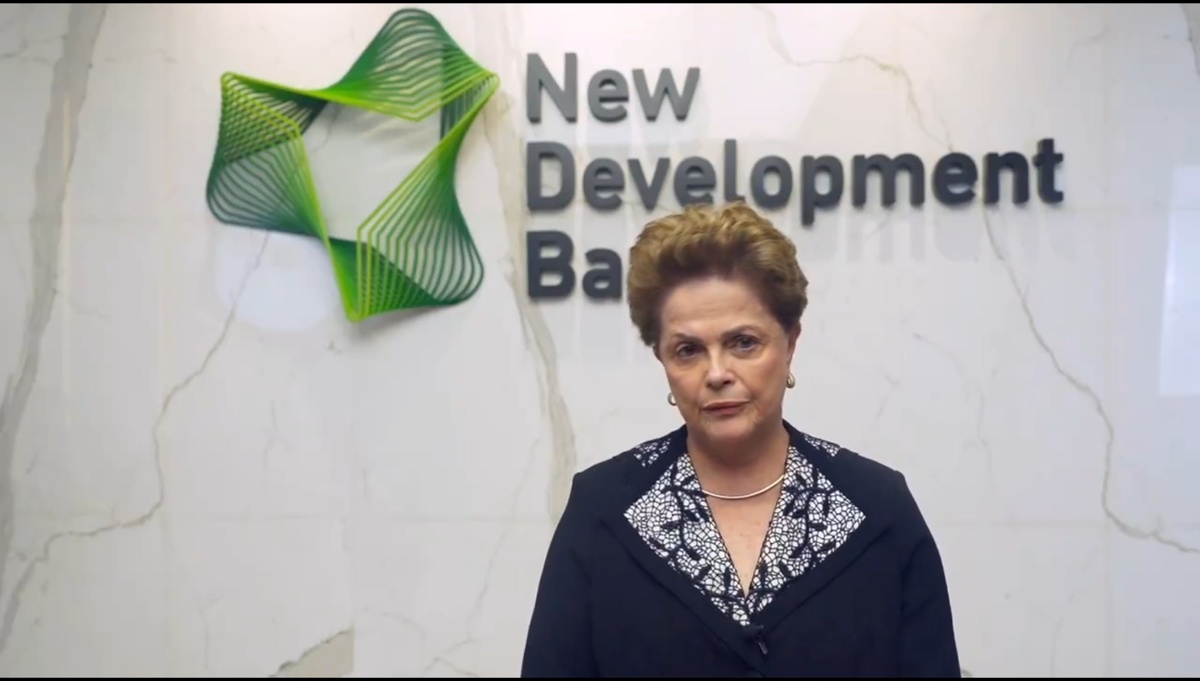 Dilma Roussef fez o anuncio através das plataformas digitais