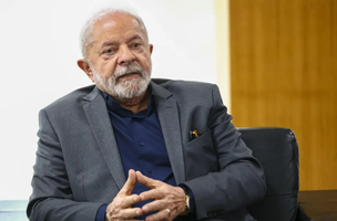 Apesar de reconhecer alguns dos benefícios econômicos potenciais, Lula enfatizou que a legalização dos jogos de azar não é uma solução milagrosa para os problemas do Brasil. (Foto: Reprodução/Marcelo Camargo/Agência Brasil)