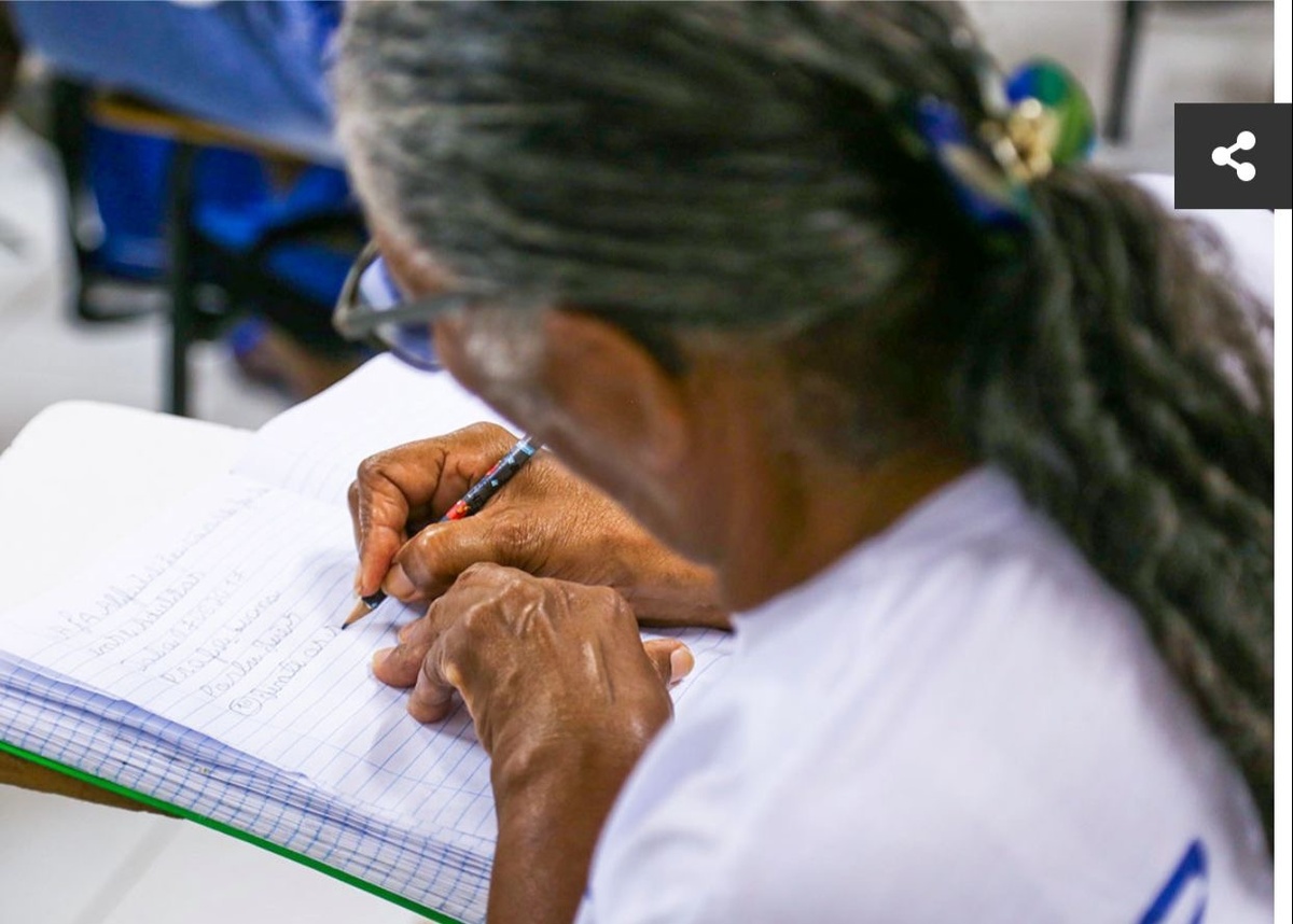 Meta inalcançada: superar o analfabetismo no Brasil