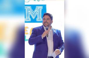 Samuel ainda não explicou o motivo do cancelamento da licitação (Foto: Reprodução)