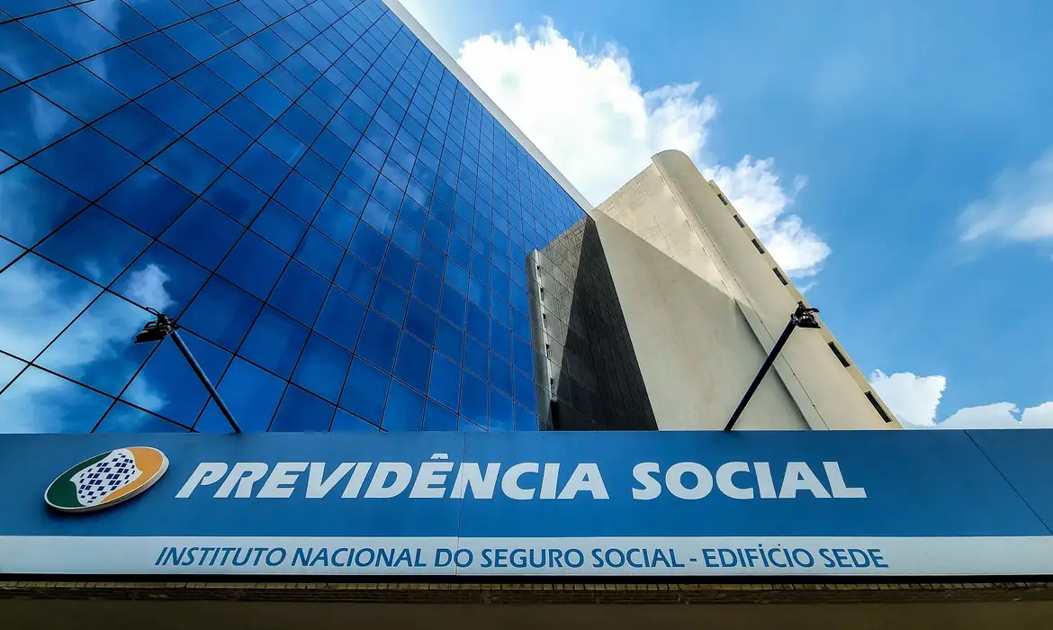 Orienta segurados