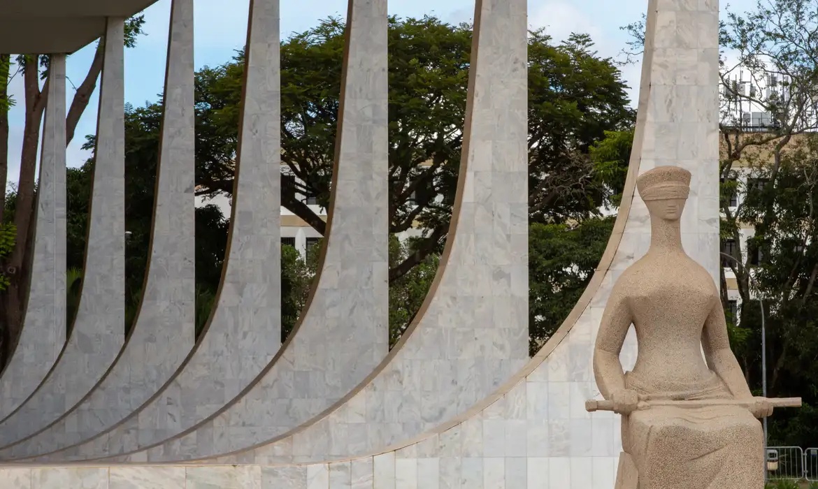 Licença para mães