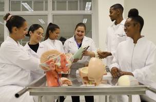 Técnico em Enfermagem Nível Médio (Foto: Divulgação/Estácio)