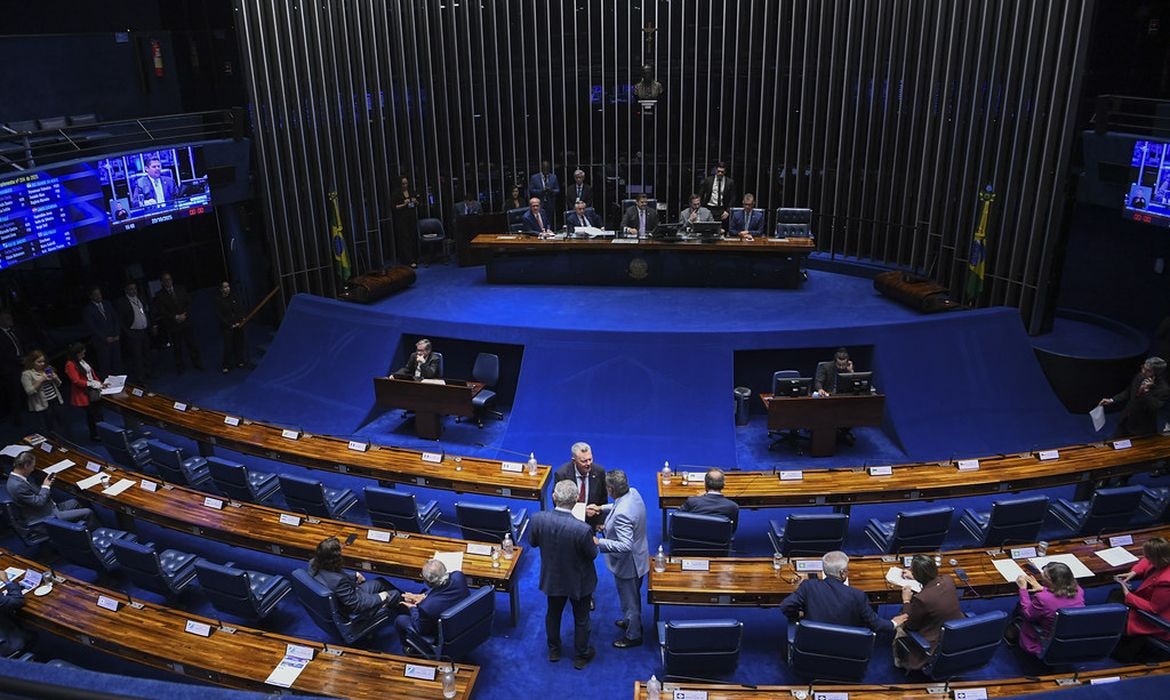 aprova isenção do IR por tempo indeterminado