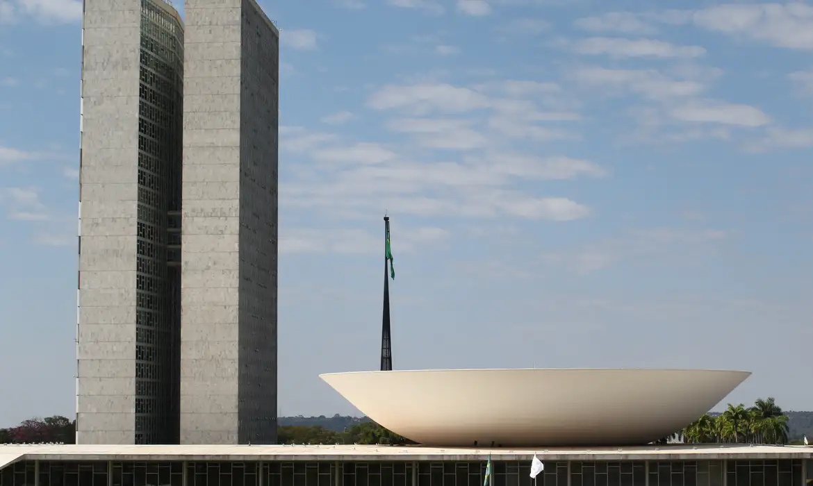 Aprovado projeto para portabilidade de conta-salário entre bancos