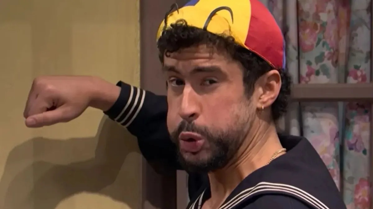 Bad Bunny se transforma em Quico, do Chaves, para programa na TV americana
