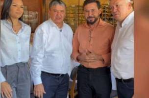 Com a mania de se achar o “tal” o índio shoppee solta inconveniências. E Lula sempre o reprime (Foto: Reprodução)