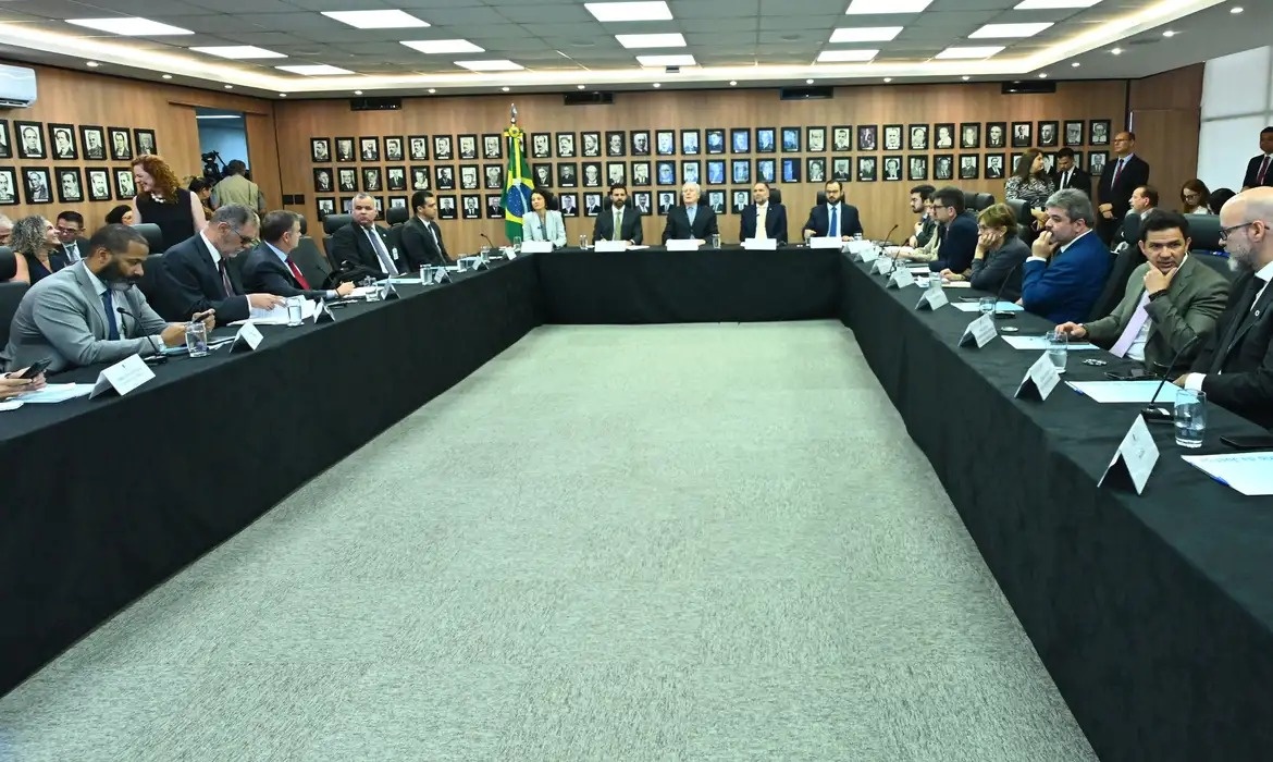 Conselho de Enfrentemento à Crise do Metanol