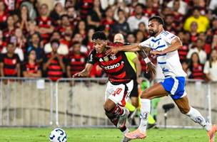 Flamengo x Cruzeiro realizada no Estádio do Maracanã pela 26ª rodada do Campeonato Brasileiro 2025, na noite desta quinta-feira (02), no Rio de Janeiro, RJ (Foto: CELSO PUPO/FOTOARENA/FOTOARENA/ESTADÃO CONTEÚDO)