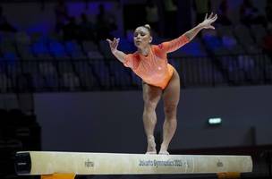 Flávia Saraiva: segunda melhor nota na trave, no Mundial de Jacarta (Foto: MeloGym/CBG)
