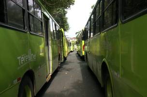 Greve no sistema de ônibus de Teresina: fiscalização aponta frota abaixo do determinado pela Justiça (Foto: Reprodução/TV Clube)