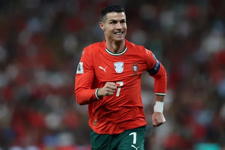 Cristiano Ronaldo: atleta marcou mais de 950 gols em sua carreira  ( Image Photo Agency/Getty Images)