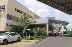 CRM realiza fiscalização em UTI de hospital em Teresina após denúncias (Foto: Ilanna Serena/g1)