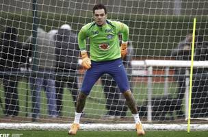 Ederson celebrou o retorno à Seleção (Foto: Rafael Ribeiro/CBF)