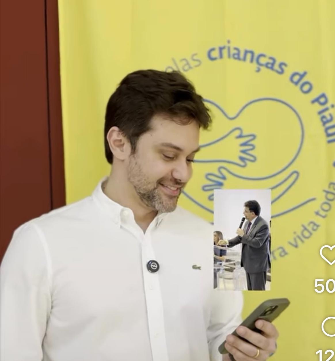 Gilson Araújo e, no detalhe, ao fundo, Rafael anunciando-o para o governo