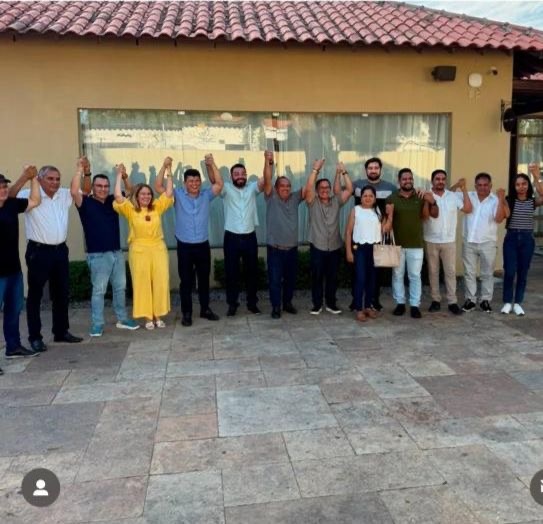 Legendas  Prefeito Francisco, que deixou de ser o “outro”, está perdido no caminho. E cercado de interesseiros