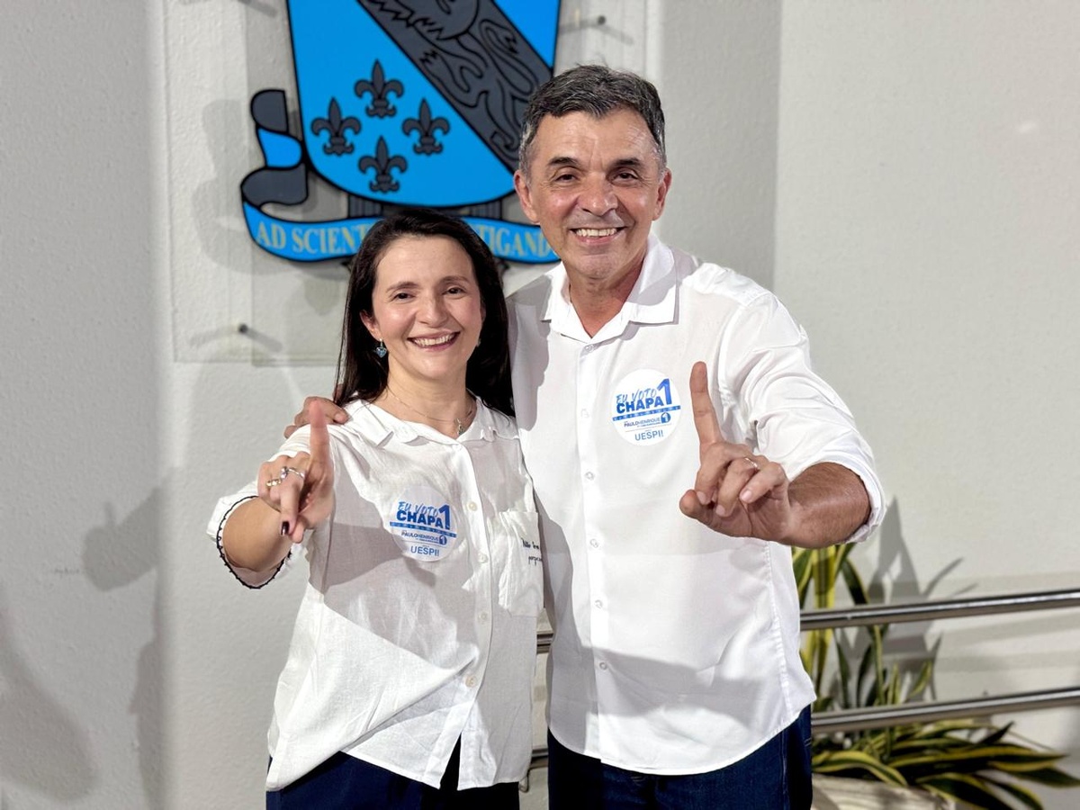 Professora Fábia, a vice reitora e PH