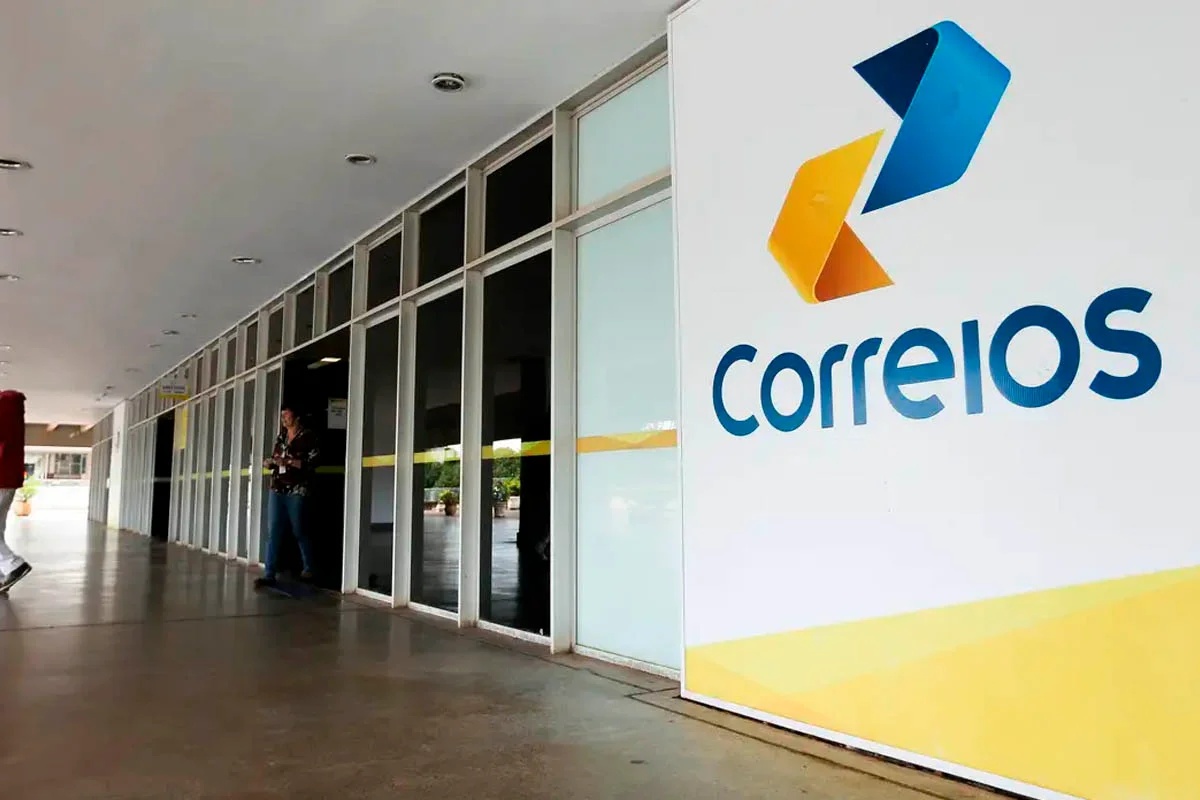 Correios anunciam plano de ajuste com corte bilionário e fechamento de agências