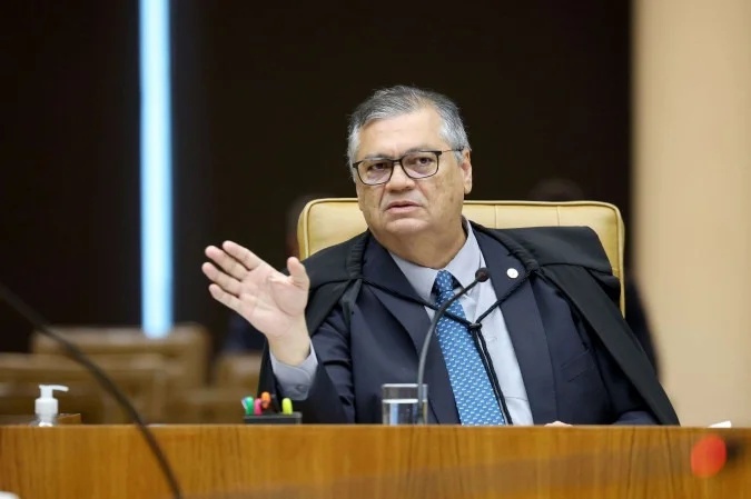 Flávio Dino.