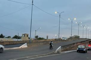 Interditado (Foto: Viaduto Miqguel Rosa)