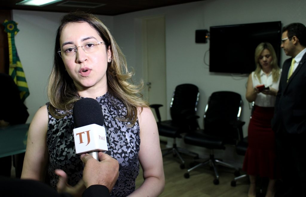 Juíza Cássia Lage não viu urgência (e certamente nem decência) no pedido do diretor do DER