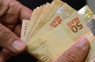 Novo salário mínimo deve injetar R$ 81,7 bilhões na economia em 2026 (Foto: Marcello Casal Jr / Agência Brasil)