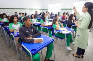 Seduc abre concurso com 4 mil vagas para professores da rede estadual (Foto: Reprodução/Seduc)