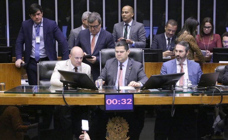 Sessão do Congresso Nacional, no Plenário da Câmara