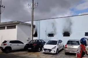 Incêndio na UPA do Satélite (Foto: Reprodução)